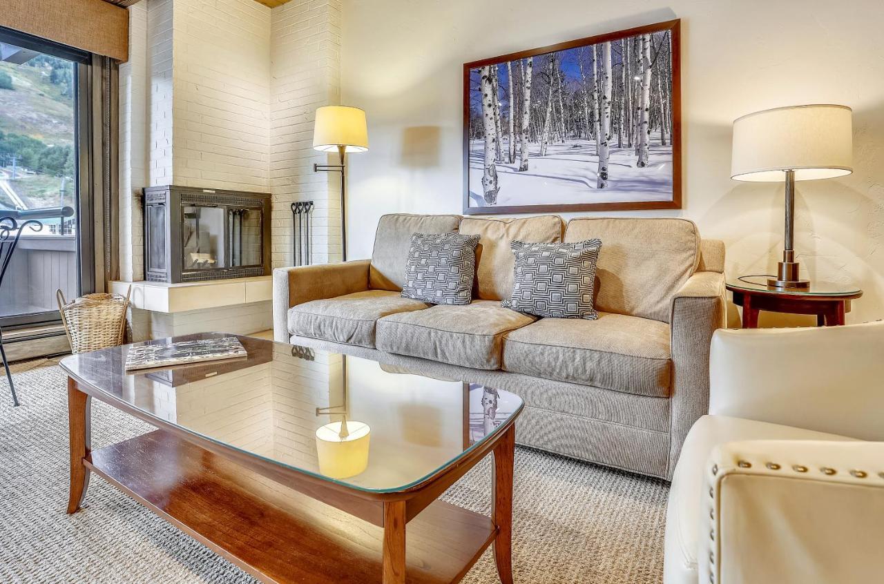 Aspen Square Condominium Hotel Buitenkant foto